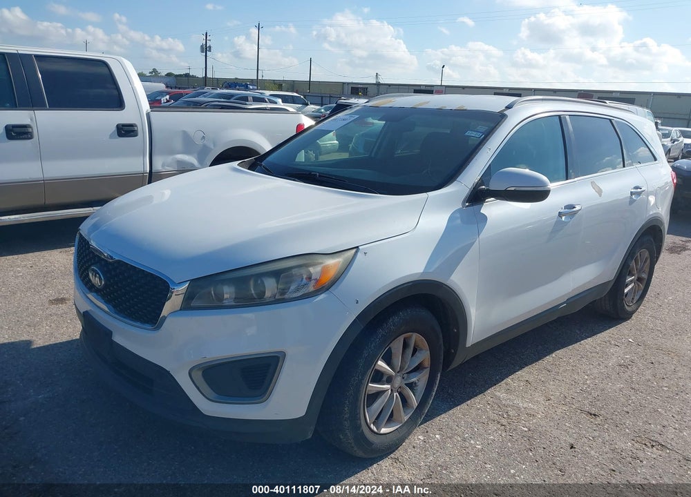 2016 KIA SORENTO 3.3L LX VIN: 5XYPG4A53GG039021