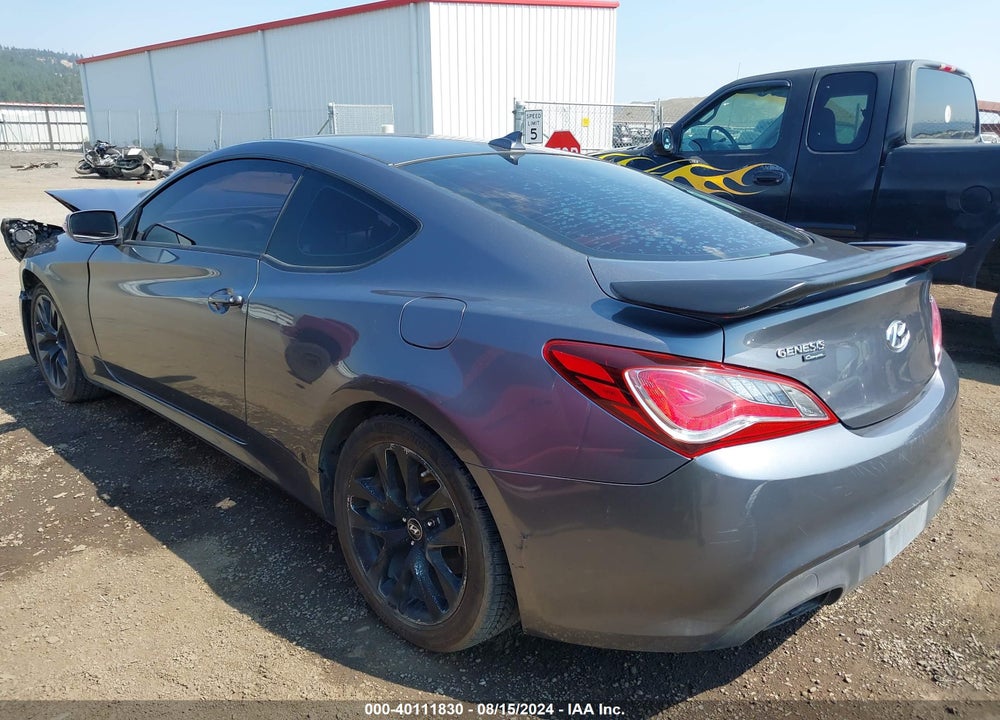2016 HYUNDAI GENESIS 3.8 BASE VIN: KMHHT6KJ3GU134793