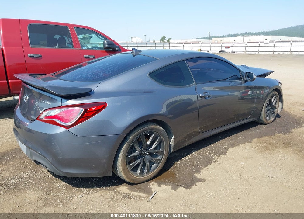 2016 HYUNDAI GENESIS 3.8 BASE VIN: KMHHT6KJ3GU134793
