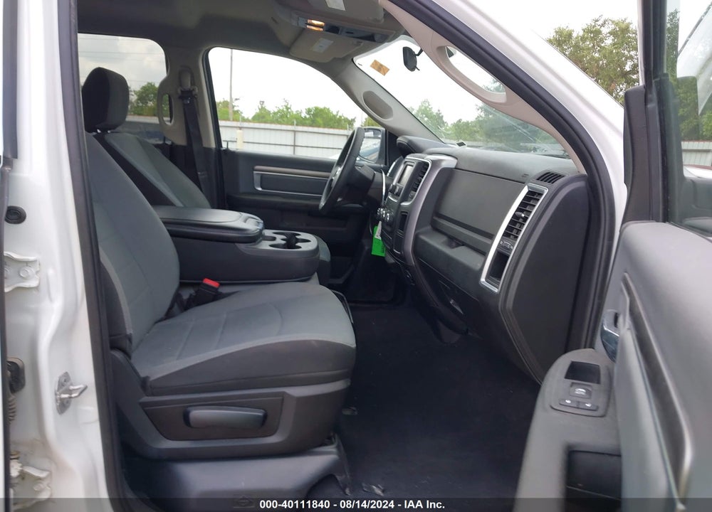 2022 RAM 1500 CLASSIC SLT 4X4 5'7 BOX VIN: 1C6RR7LG9NS236356