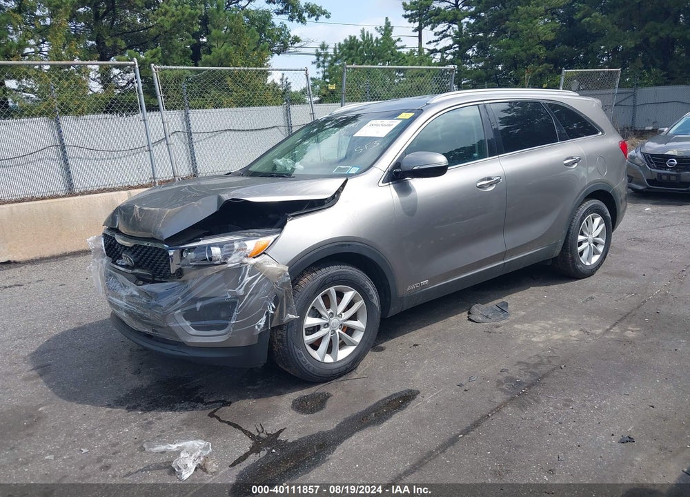 2018 KIA SORENTO 3.3L LX VIN: 5XYPGDA50JG367522