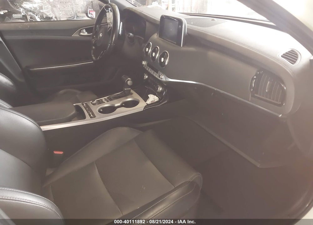 2018 KIA STINGER GT VIN: KNAE35LC6J6030812