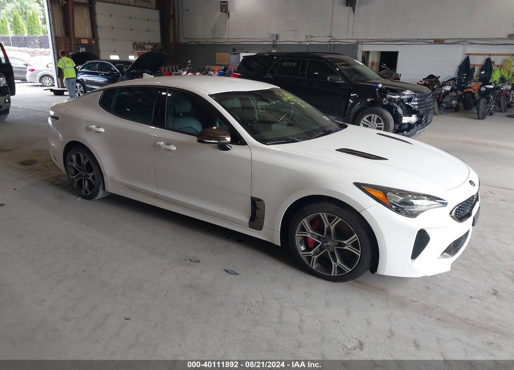 2018 KIA STINGER GT VIN: KNAE35LC6J6030812