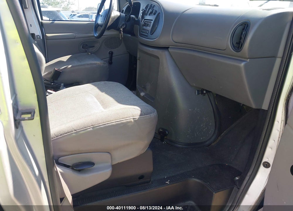 2001 FORD E-250 COMMERCIAL/RECREATIONAL VIN: 1FTNS24211HA79849