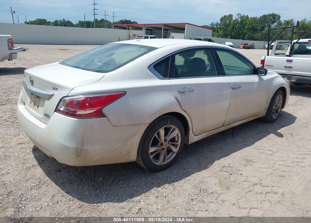 2014 NISSAN ALTIMA 2.5 SV VIN: 1N4AL3AP1EN256947