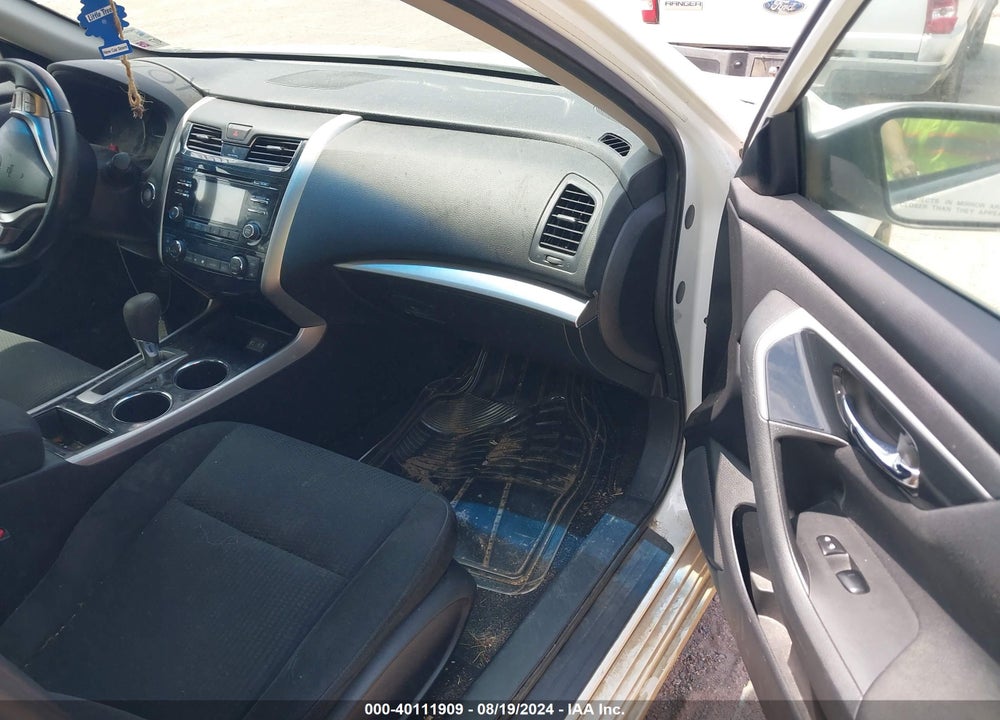 2014 NISSAN ALTIMA 2.5 SV VIN: 1N4AL3AP1EN256947