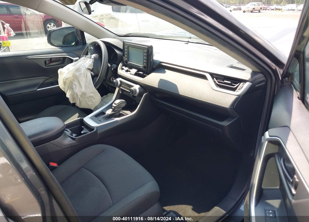 2020 TOYOTA RAV4 LE VIN: 2T3H1RFV1LC042878
