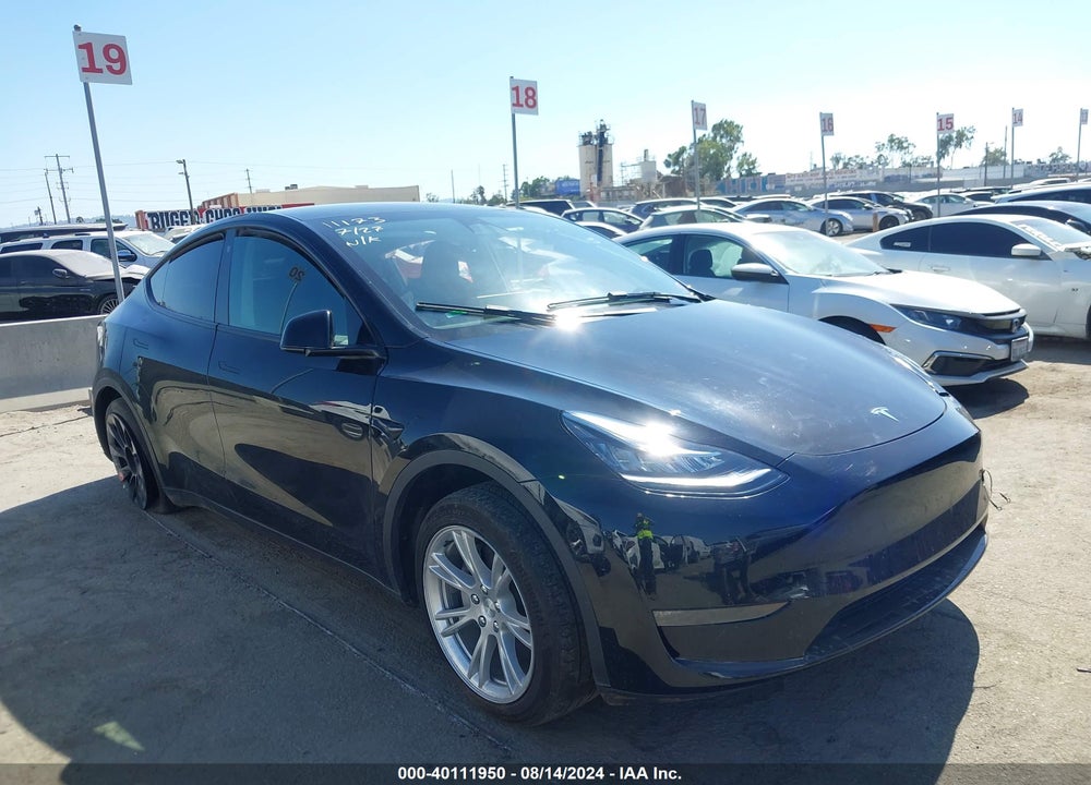 2023 TESLA MODEL Y AWD/LONG RANGE DUAL MOTOR ALL-WHEEL DRIVE VIN: 7SAYGDEEXPA034131