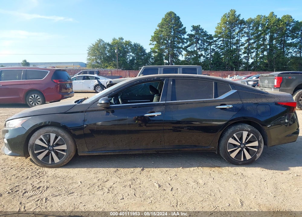 2021 NISSAN ALTIMA SV FWD VIN: 1N4BL4DV3MN335233