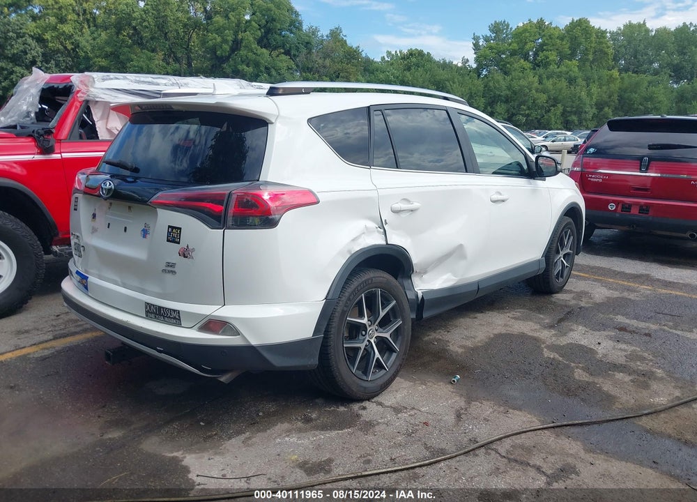 2016 TOYOTA RAV4 SE VIN: JTMJFREV2GJ055050