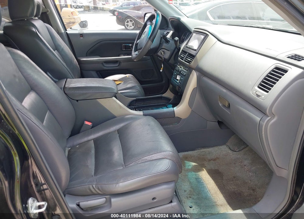 2008 HONDA PILOT EX-L VIN: 5FNYF28588B014111