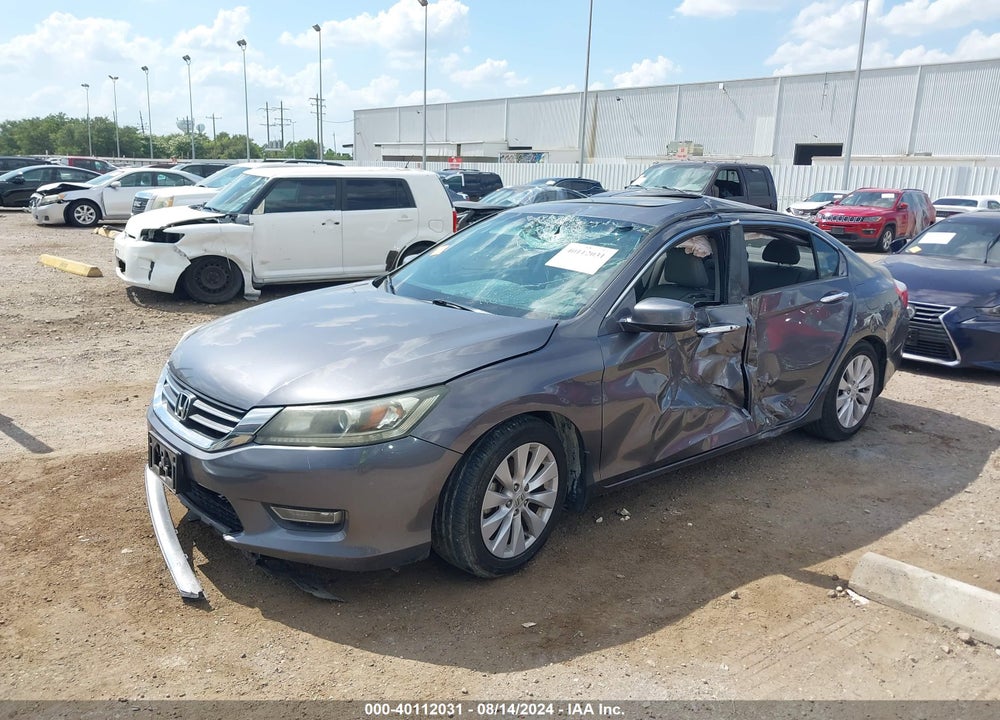 2013 HONDA ACCORD VIN: 1HGCR2F83DA260101