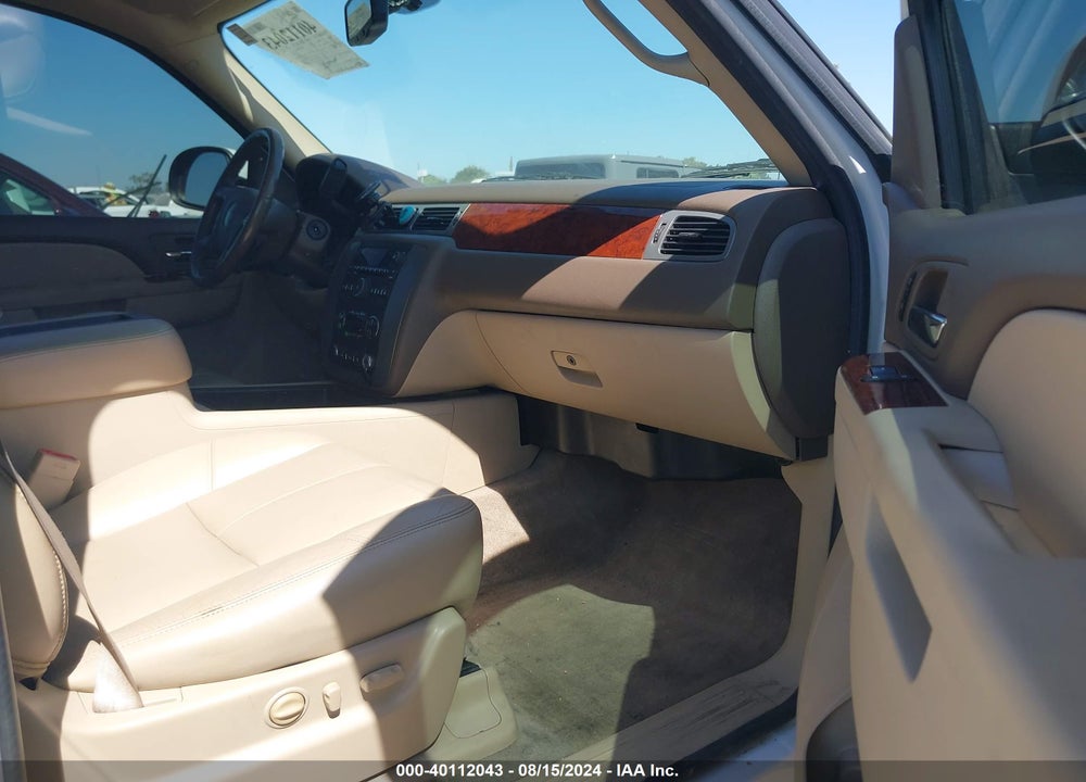 2011 GMC YUKON SLT VIN: 1GKS2CE06BR111295