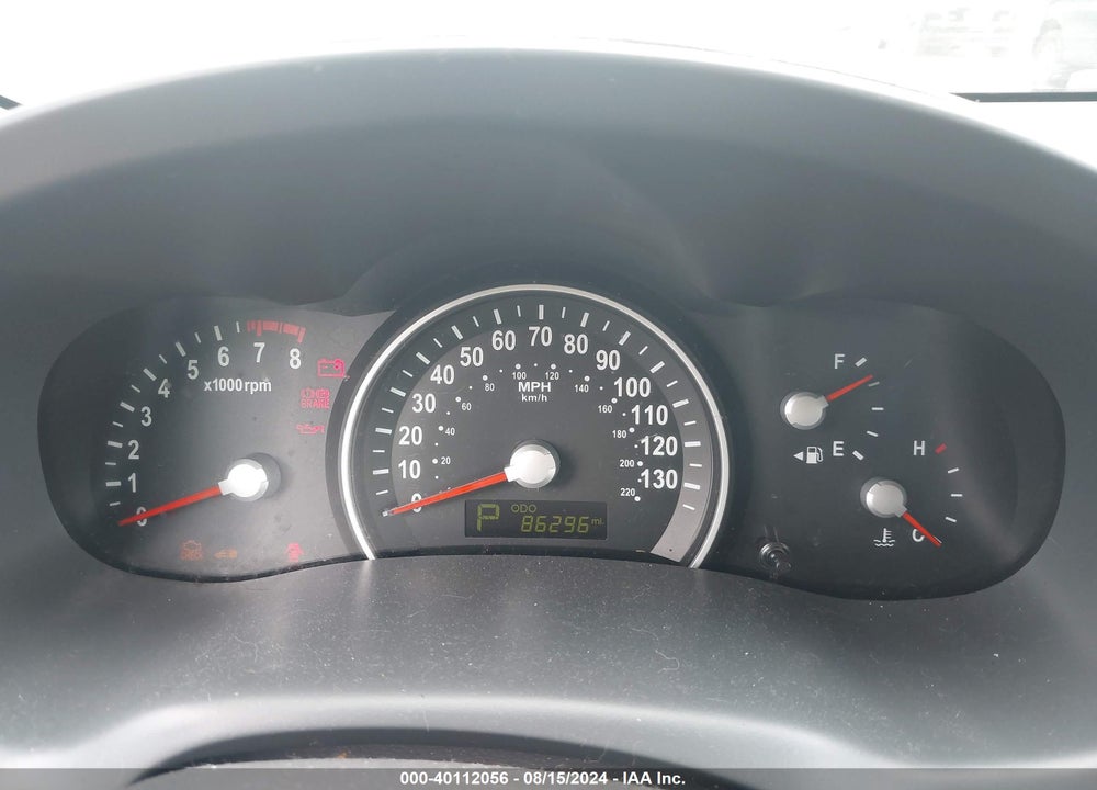 2011 KIA SEDONA EX VIN: KNDMH4C72B6373521