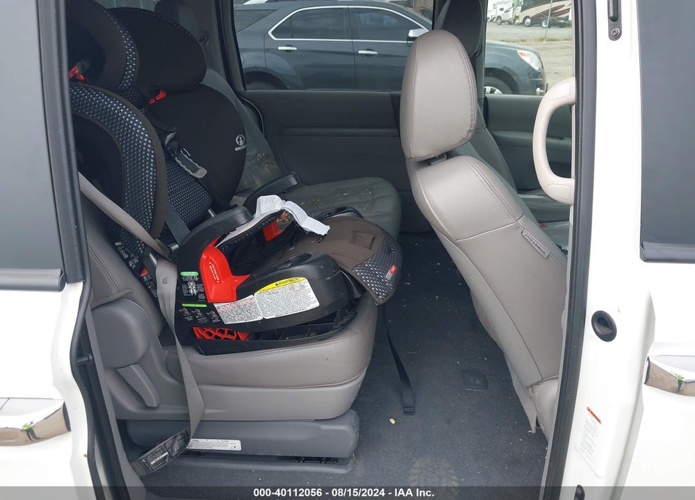 2011 KIA SEDONA EX VIN: KNDMH4C72B6373521