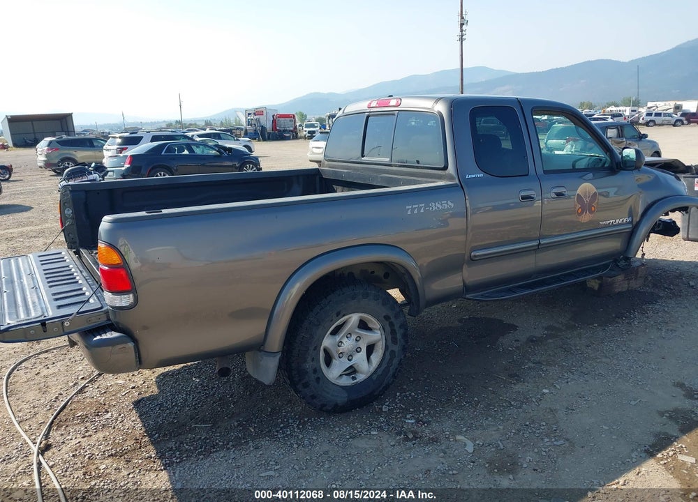 2004 TOYOTA TUNDRA LTD V8 VIN: 5TBBT48104S450800