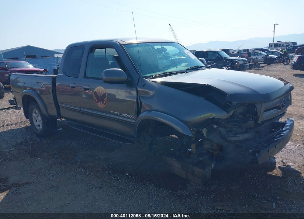 2004 TOYOTA TUNDRA LTD V8 VIN: 5TBBT48104S450800