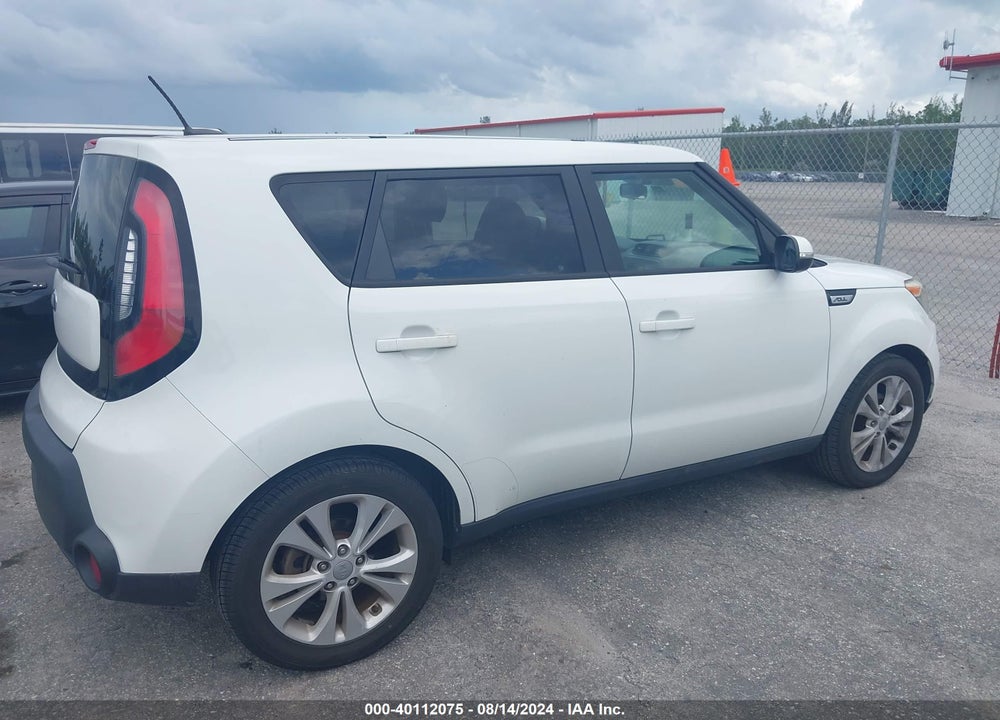 2014 KIA SOUL VIN: KNDJP3A57E7016402