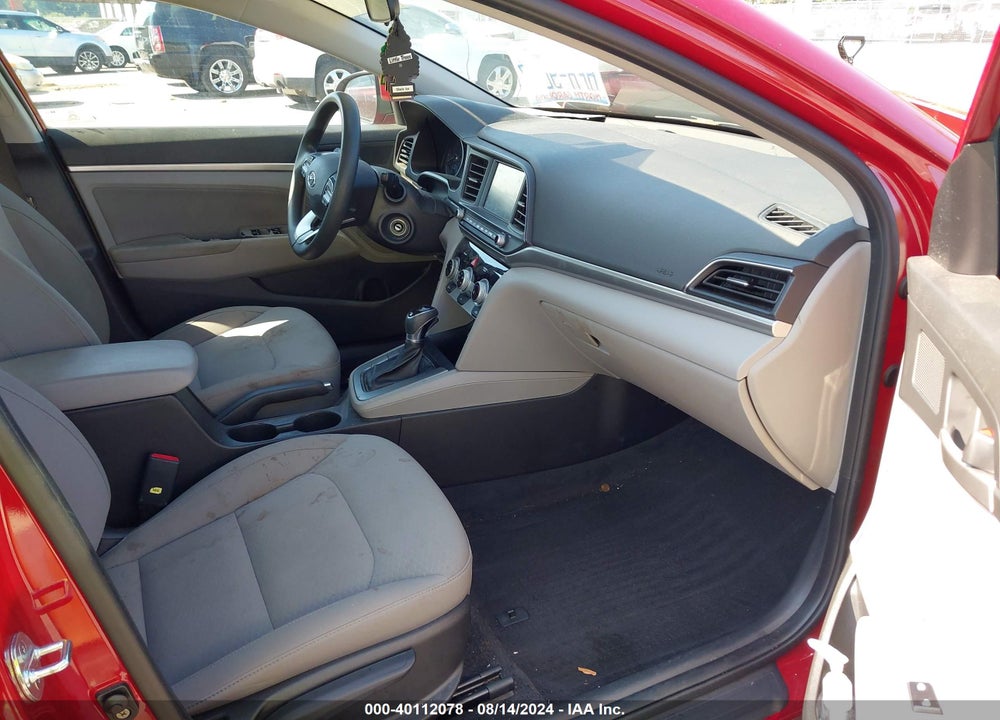 2019 HYUNDAI ELANTRA SEL VIN: KMHD84LF4KU766080