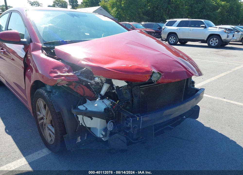 2019 HYUNDAI ELANTRA SEL VIN: KMHD84LF4KU766080