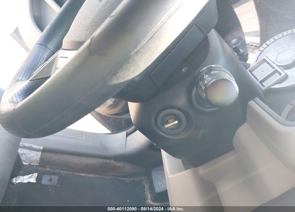 2013 HONDA PILOT LX VIN: 5FNYF3H26DB036243