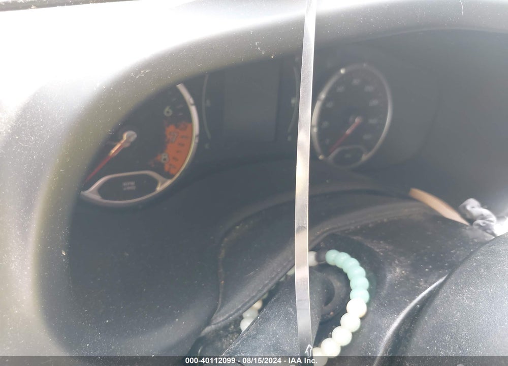 2018 JEEP RENEGADE LATITUDE FWD VIN: ZACCJABB3JPJ43256