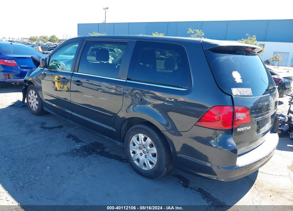 2012 VOLKSWAGEN ROUTAN S VIN: 2C4RVAAG7CR354022