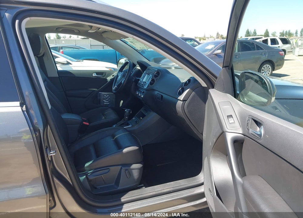 2014 VOLKSWAGEN TIGUAN SEL VIN: WVGAV3AXXEW551362