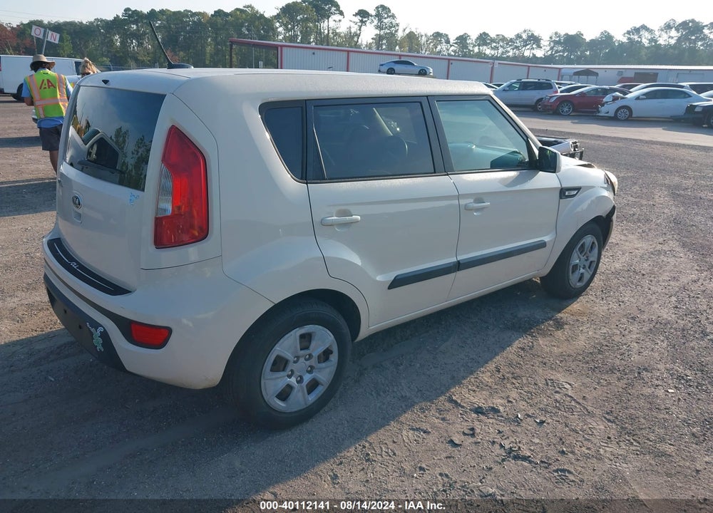 2013 KIA SOUL VIN: KNDJT2A58D7760529