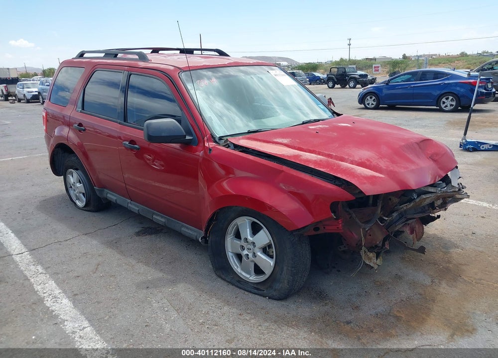 2010 FORD ESCAPE XLS VIN: 1FMCU0C70AKD39644