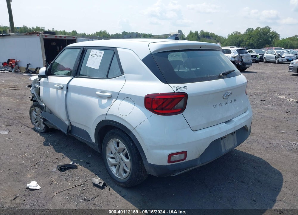 2022 HYUNDAI VENUE SE VIN: KMHRB8A33NU207812