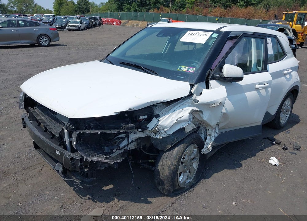 2022 HYUNDAI VENUE SE VIN: KMHRB8A33NU207812
