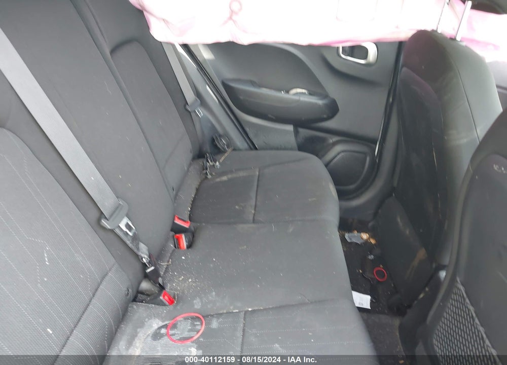 2022 HYUNDAI VENUE SE VIN: KMHRB8A33NU207812