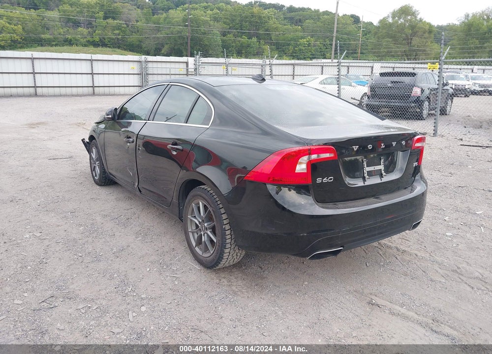 2016 VOLVO S60 T5 DRIVE-E PREMIER VIN: YV126MFK5G2414259