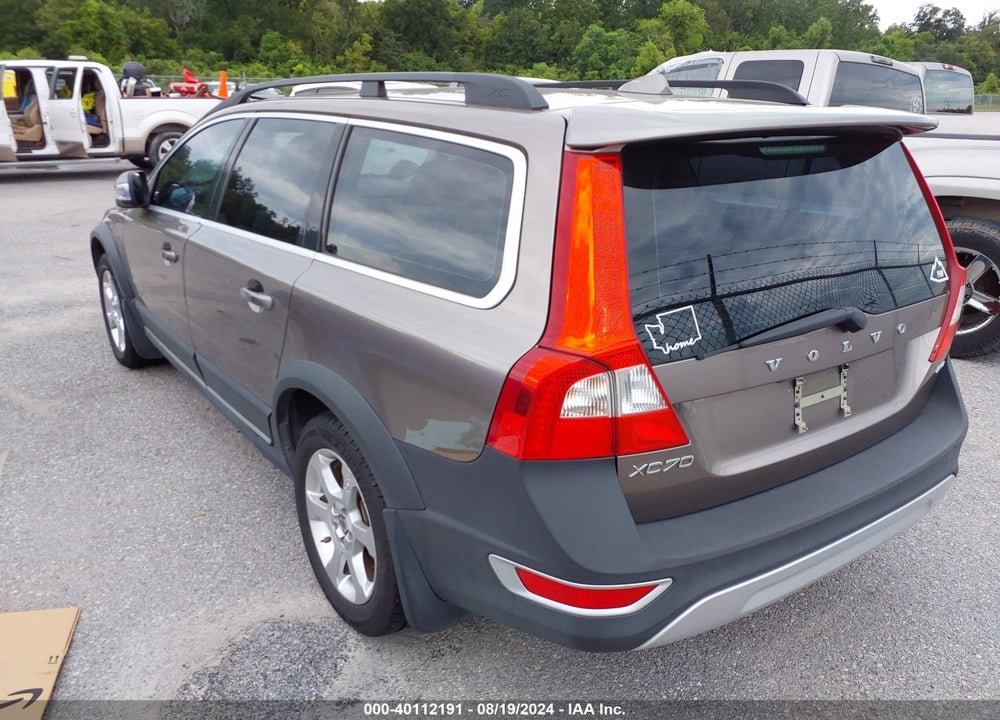 2011 VOLVO XC70 3.2 VIN: YV4952BZ8B1095952
