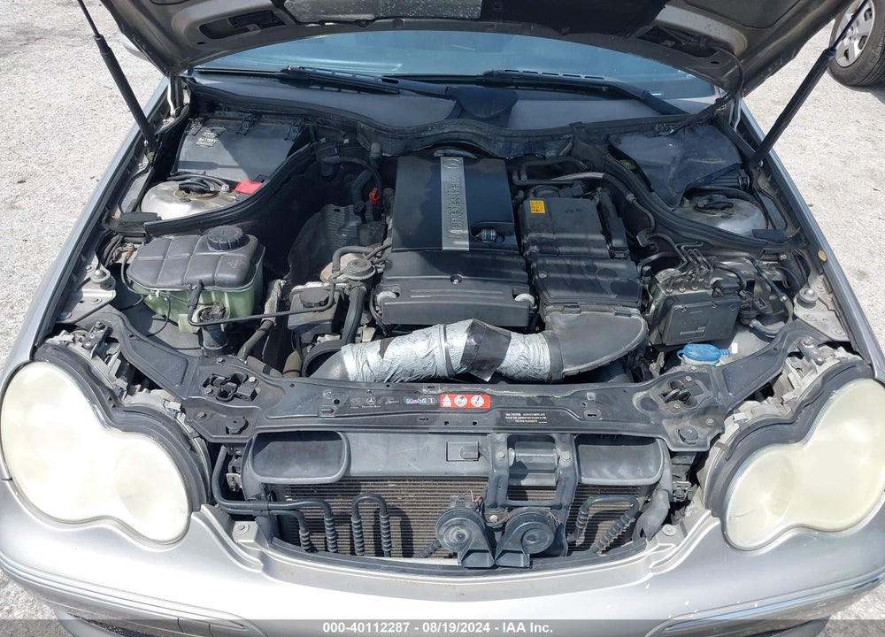 2005 MERCEDES-BENZ C 230 KOMPRESSOR SPORT VIN: WDBRF40J85A815472