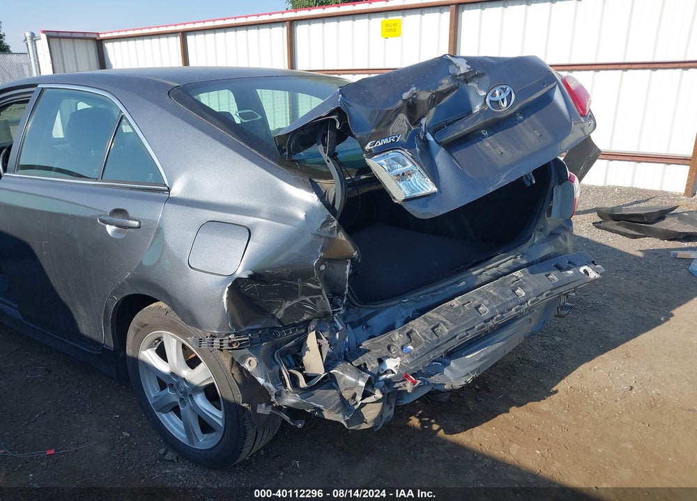 2007 TOYOTA CAMRY SE VIN: 4T1BE46K27U565018