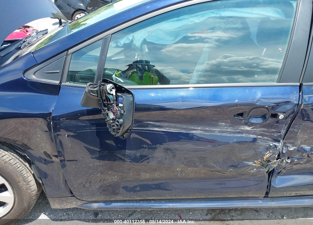 2024 TOYOTA COROLLA LE VIN: 5YFB4MDE3RP105578