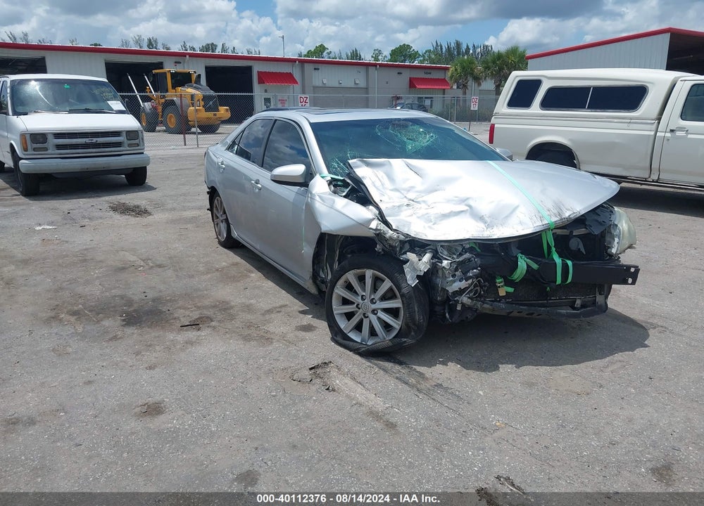 2014 TOYOTA CAMRY XLE VIN: 4T1BF1FK7EU449662