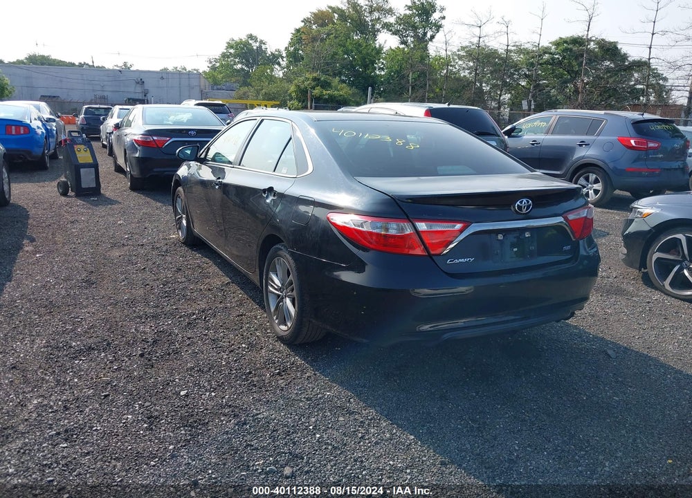 2017 TOYOTA CAMRY SE VIN: 4T1BF1FK4HU295271