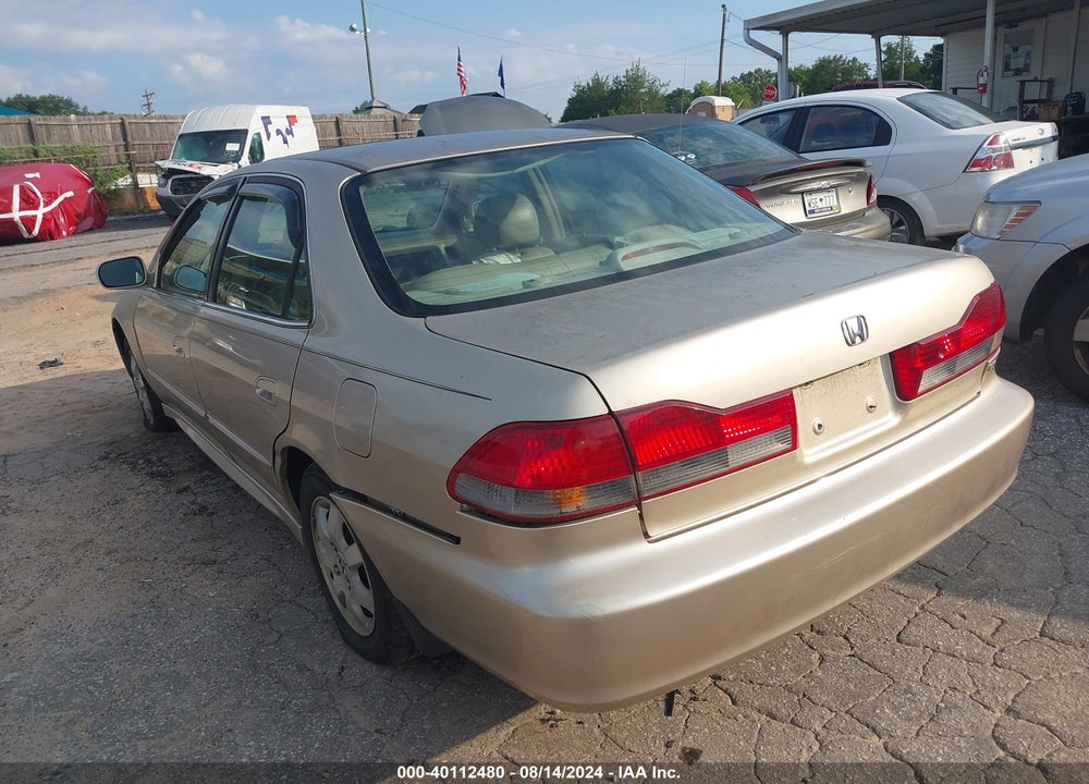 2002 HONDA ACCORD 2.3 EX VIN: 1HGCG56602A017641