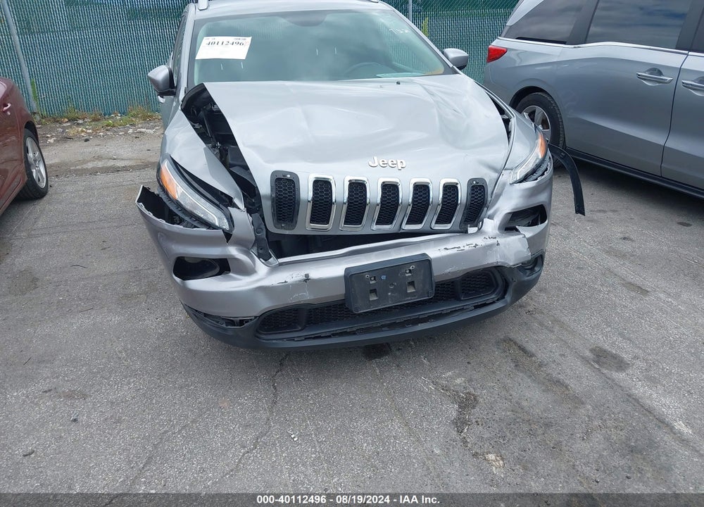 2016 JEEP CHEROKEE LATITUDE VIN: 1C4PJLCB3GW258109