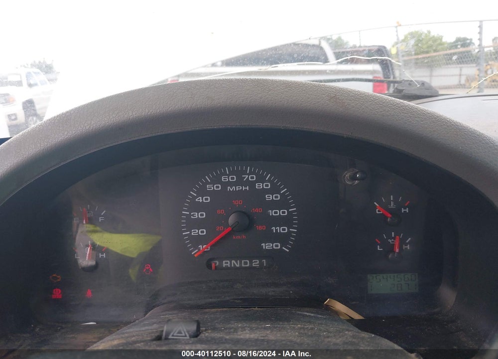 2005 FORD F-150 STX/XL/XLT VIN: 1FTRF12205NB05092