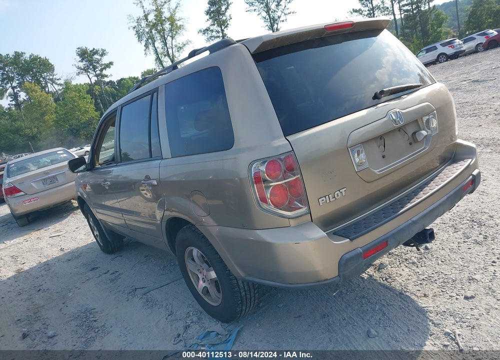 2006 HONDA PILOT EX-L VIN: 5FNYF287X6B000869
