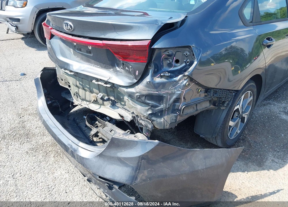 2021 KIA FORTE VIN: 3KPF24AD7ME387639