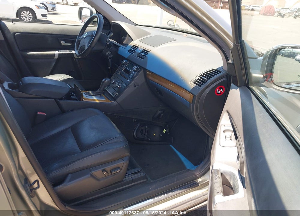 2008 VOLVO XC90 3.2 VIN: YV4CY982081482777