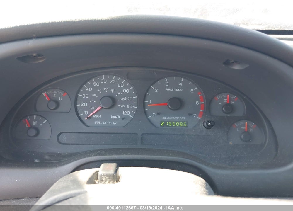 2001 FORD MUSTANG VIN: 1FAFP40411F132270