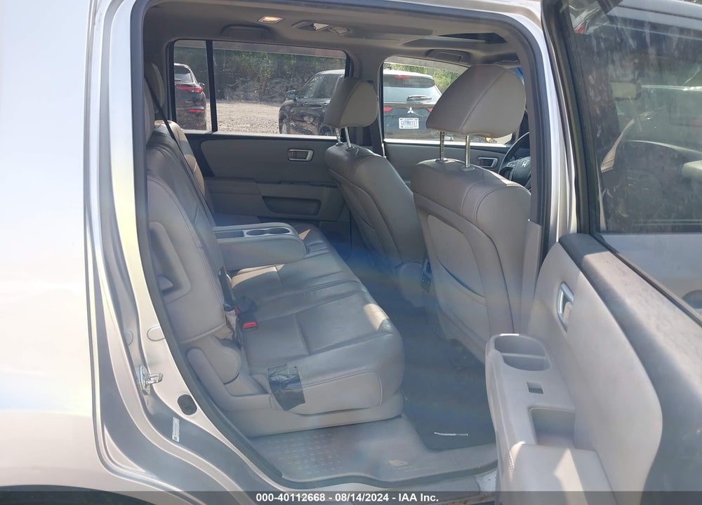 2013 HONDA PILOT VIN: 5FNYF4H61DB030147