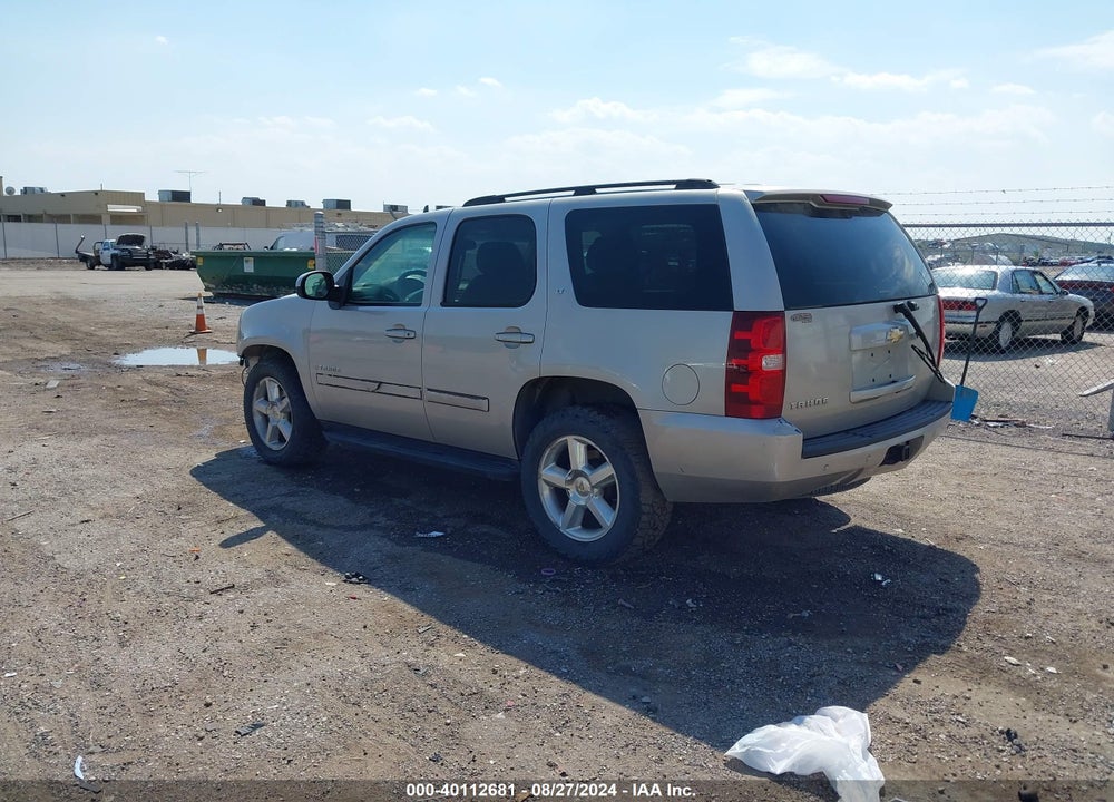 2007 CHEVROLET TAHOE VIN: 1GNFK13037R138201