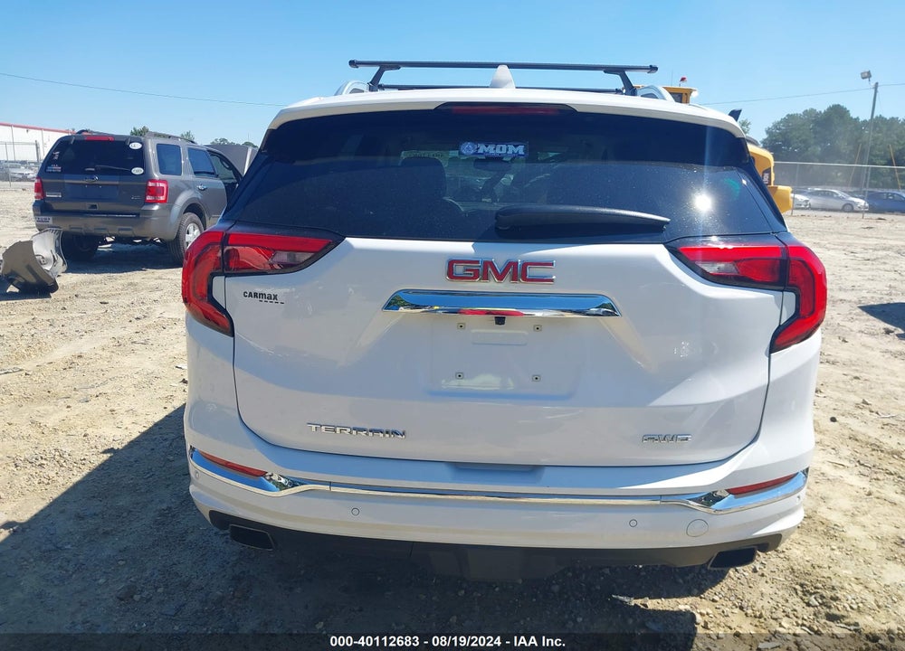 2018 GMC TERRAIN DENALI VIN: 3GKALXEX7JL330110